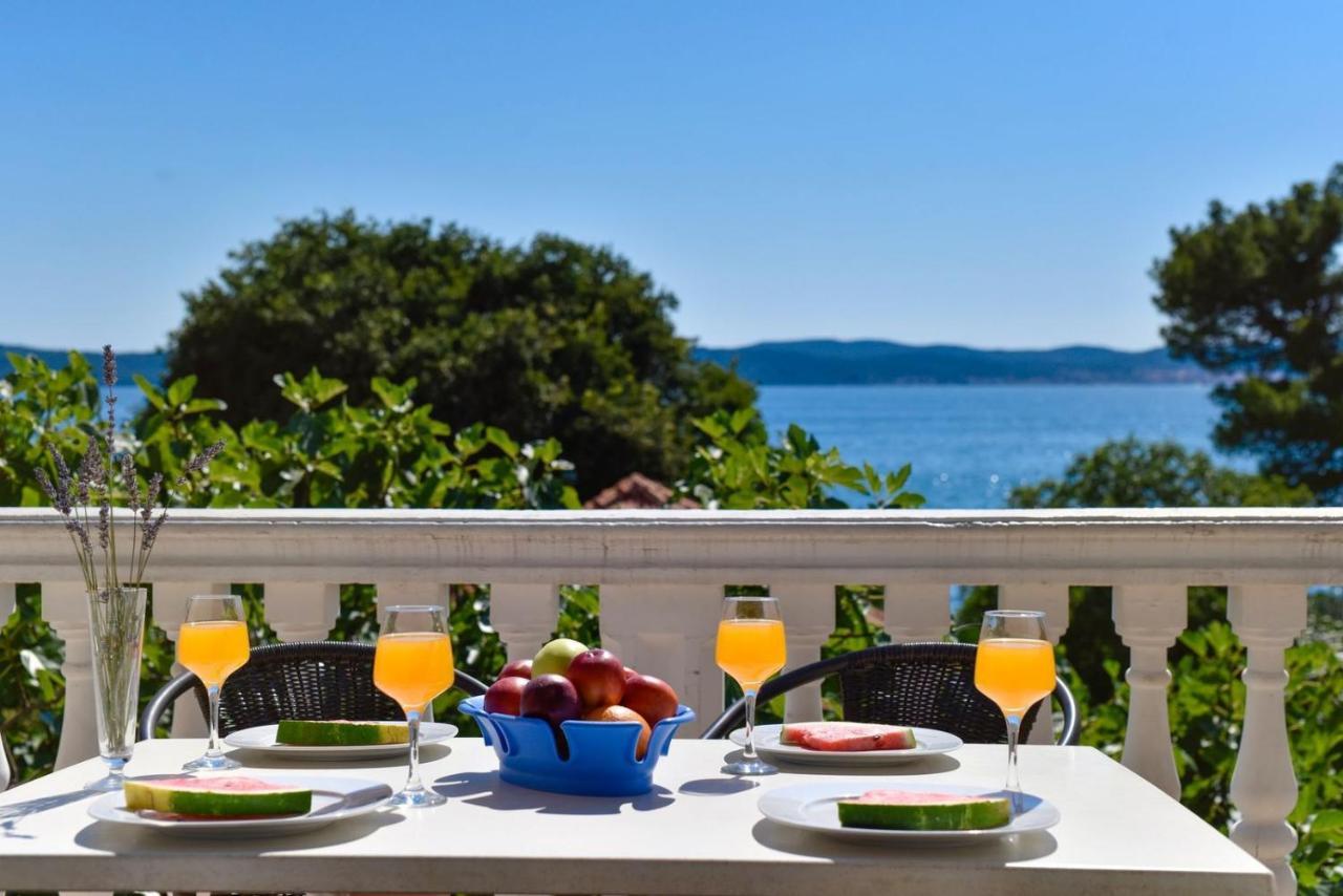Apartments Bibinje By The Beach Exterior photo
