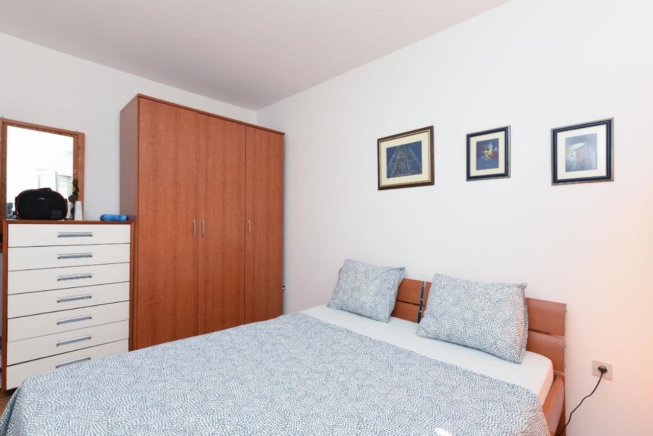 Apartments Bibinje By The Beach Exterior photo